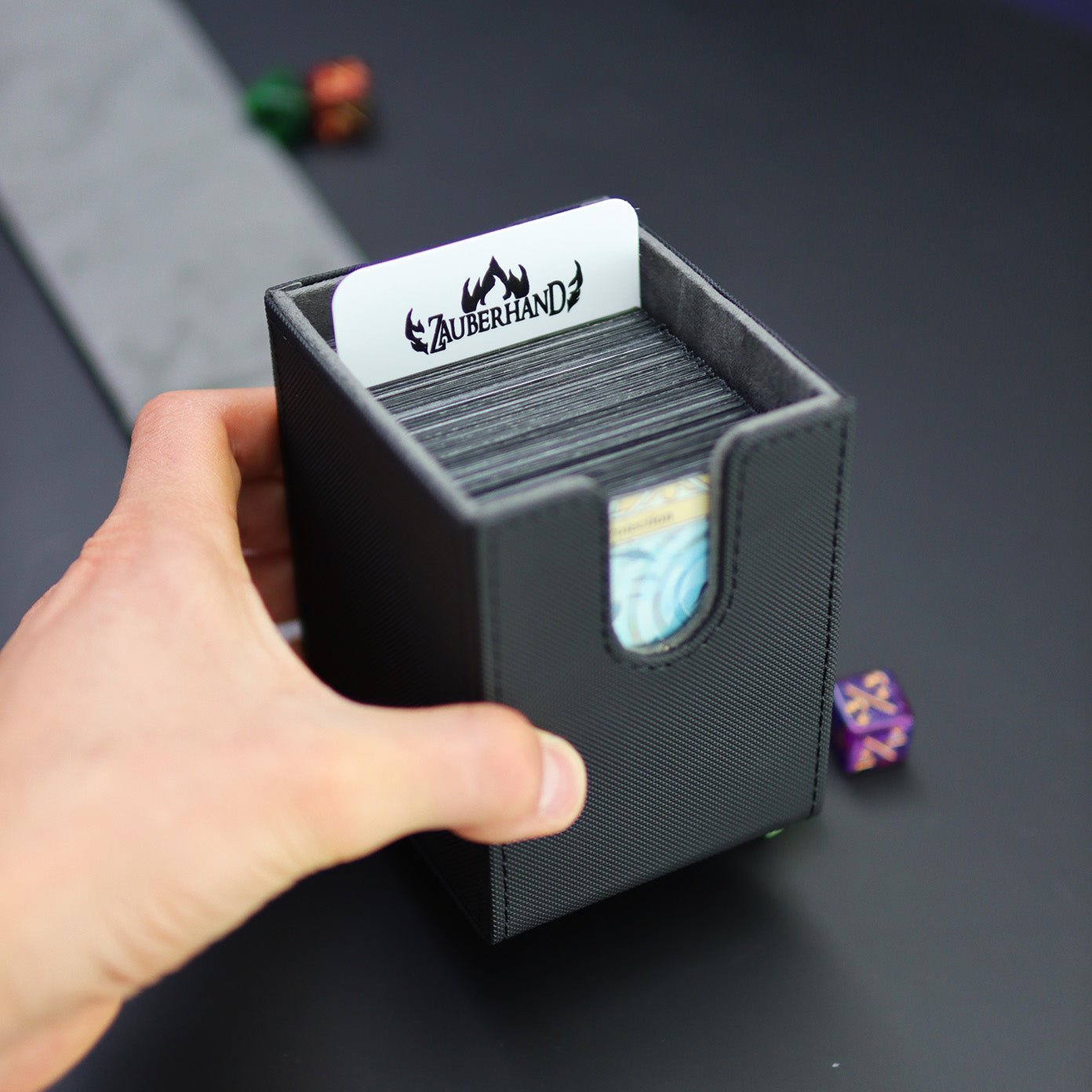 Einzel Deck-Box mit Commander Sleeve - Zauberhand